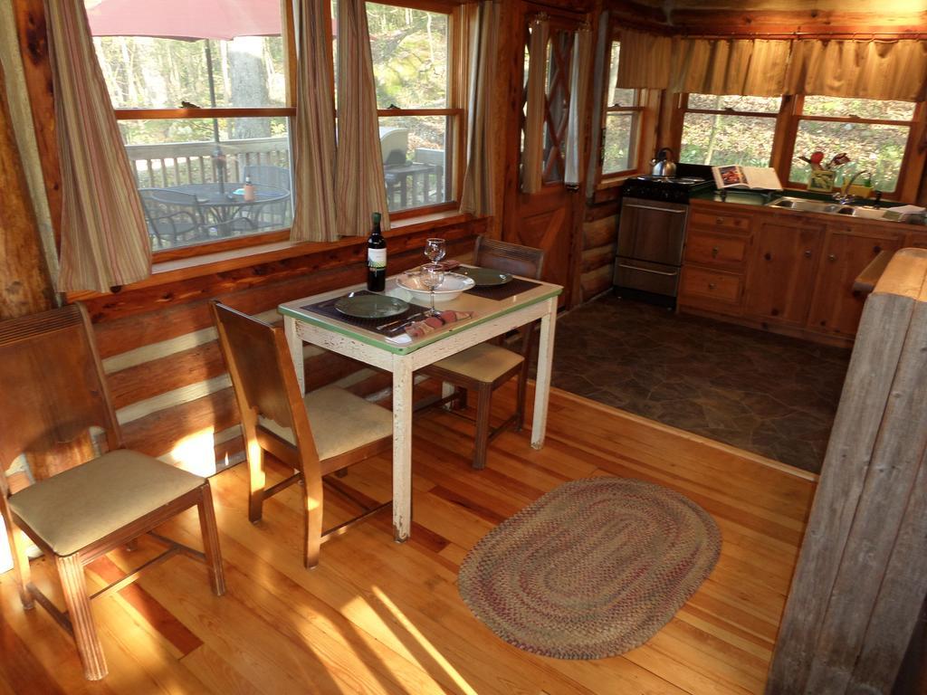 Villa Lake Lucerne Treehouse Eureka Springs Exterior foto