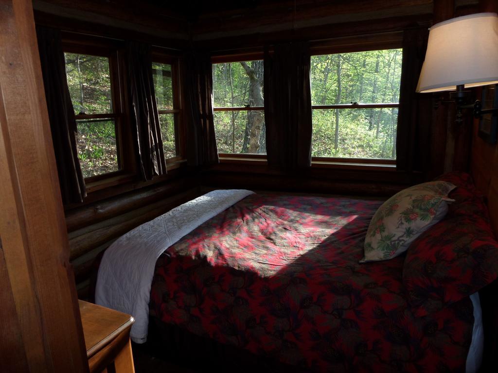 Villa Lake Lucerne Treehouse Eureka Springs Exterior foto
