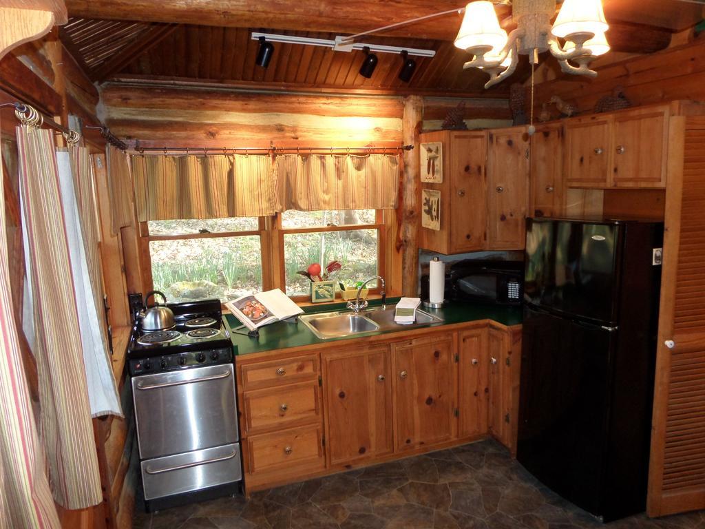 Villa Lake Lucerne Treehouse Eureka Springs Exterior foto